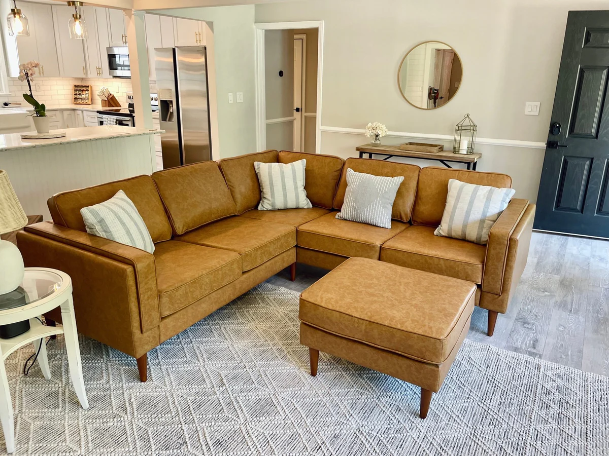 Albany Park: Cozy, Modern Sofas with Hassle-Free Delivery
